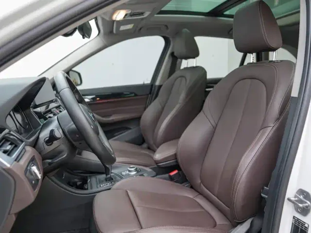 Audi A4L — Фото автомобиля 6