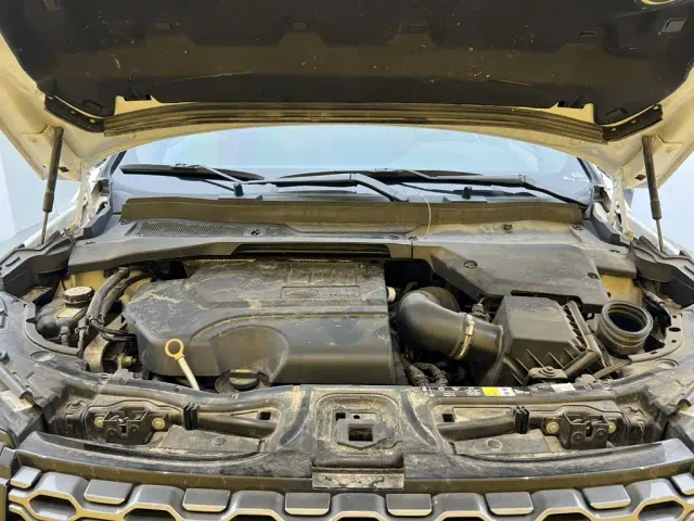 Land Rover Discovery Sport — Фото автомобиля 10