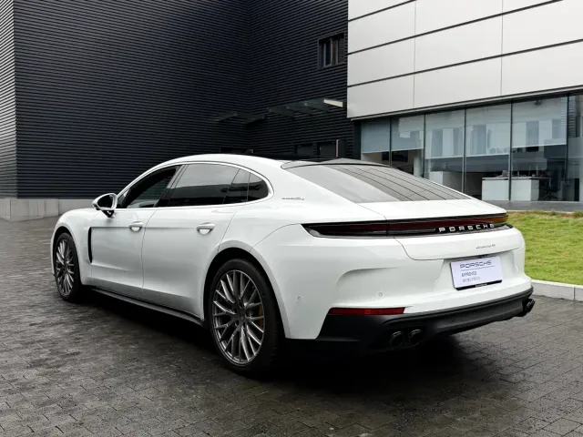 Porsche Panamera — Фото автомобиля 4