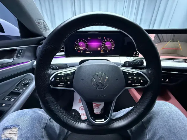 Volkswagen Lamando — Фото автомобиля 13