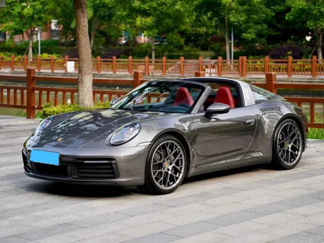 Фотография автомобиля — Porsche 911