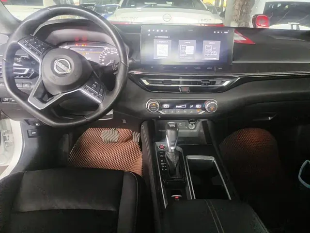 Nissan Teana — Фото автомобиля 12
