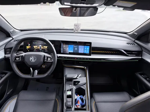 MG 5 Scorpio — Фото автомобиля 10