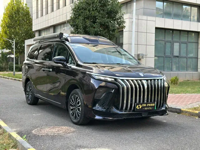 Forthing Xinghai V9 — Фото автомобиля 4