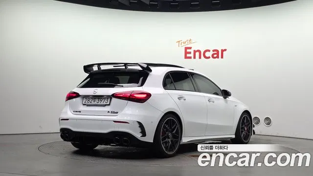 Mercedes-Benz A-Class — Фото автомобиля 2