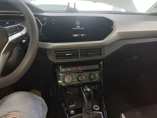 Volkswagen Tanying 2023 Model 200TSI DSG Joy Smart Connect Edition — Фото автомобиля 8