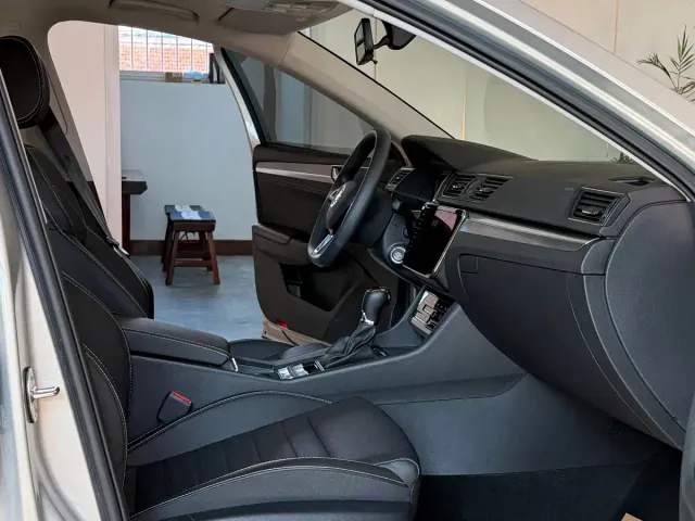 Skoda Superb — Фото автомобиля 16