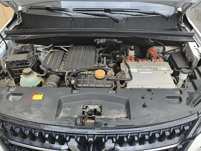 Wuling Asta — Фото автомобиля 9