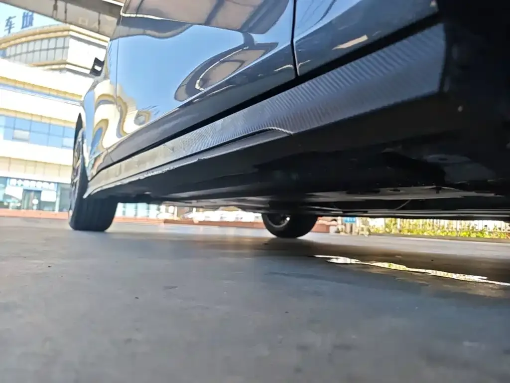 Changan Changan UNI-V 2025 1.5T 500Bar Premium Model — Фото автомобиля 18