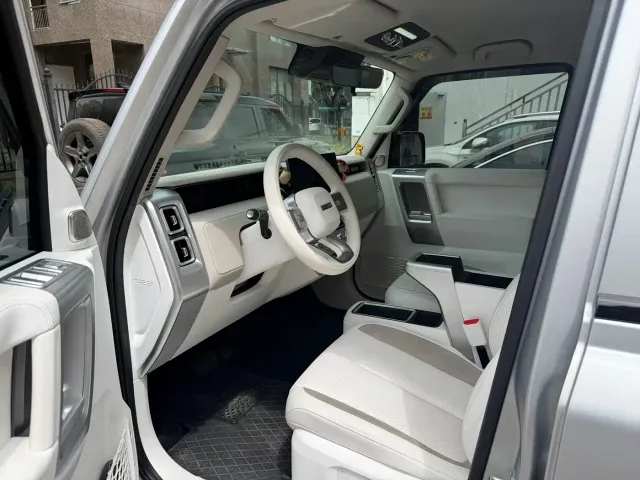 iCAR V23 — Фото автомобиля 6