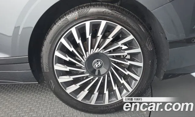 Hyundai Grandeur GN7 — Фото автомобиля 6