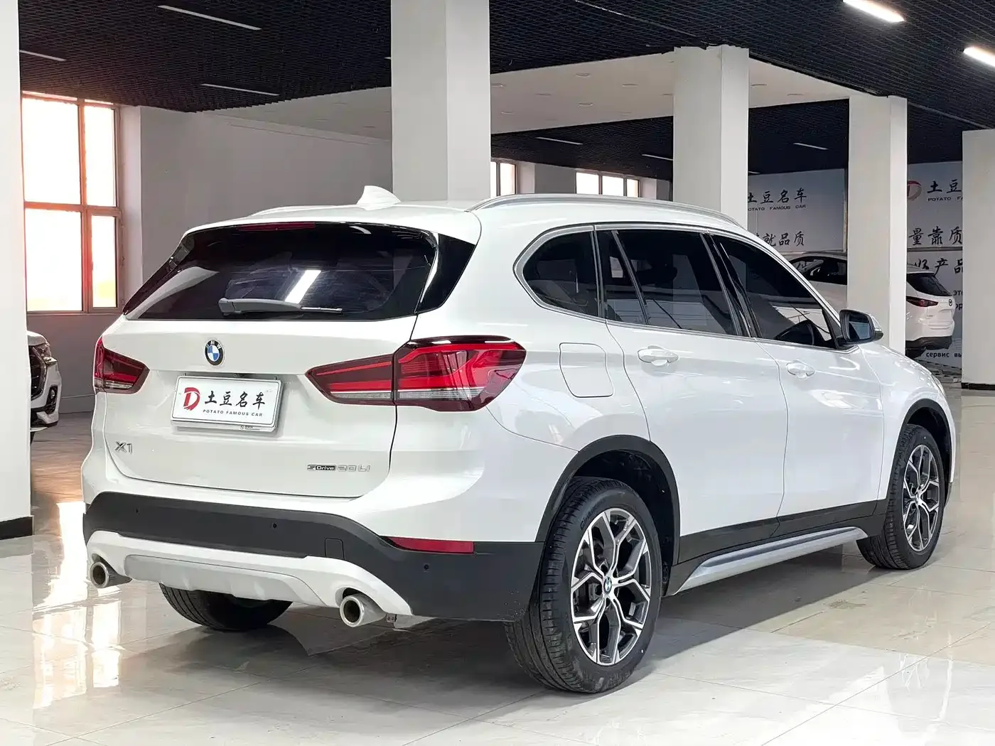 BMW BMW X1 2022 sDrive20Li Fashion — Фото автомобиля 6