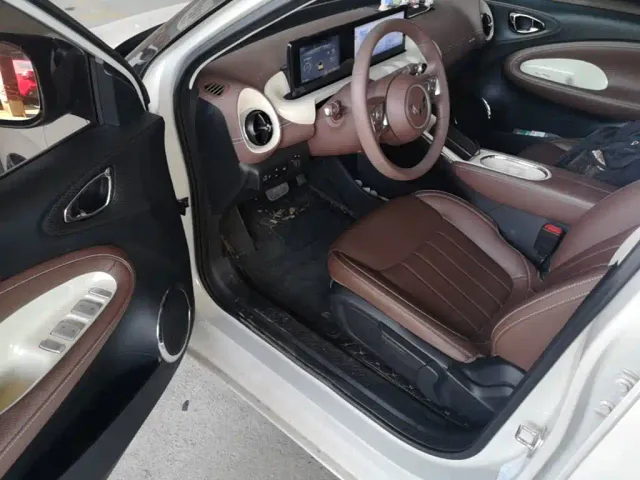 Wuling Bingo — Фото автомобиля 15