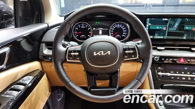 Kia Canival Carnival 4 поколение Бензин 7 мест Outdoor — Фото автомобиля 8