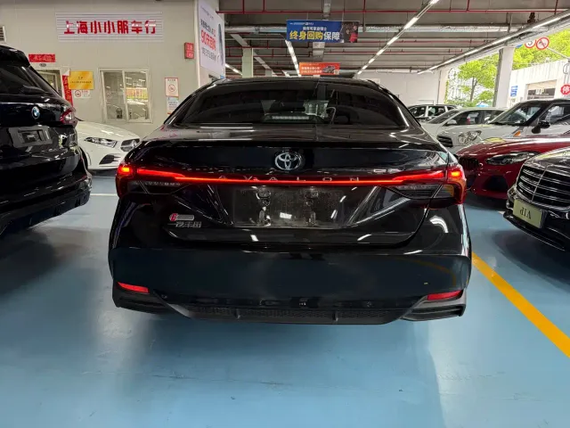 Toyota Avalon — Фото автомобиля 5