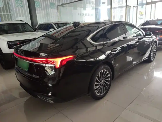 Buick LaCrosse — Фото автомобиля 6