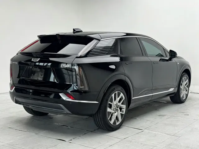 Cadillac Optiq — Фото автомобиля 13