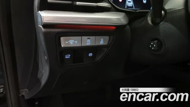 Genesis G80 Бензин 2.5 турбо AWD — Фото автомобиля 13