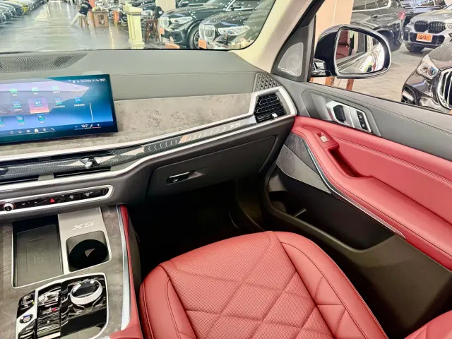 BMW X5 — Фото автомобиля 9