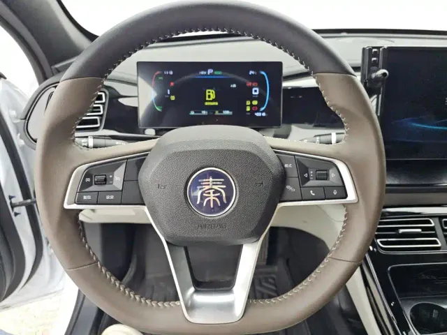 BYD Qin PLUS — Фото автомобиля 11