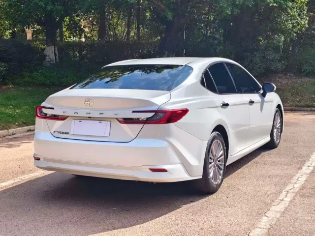 Toyota Camry — Фото автомобиля 9