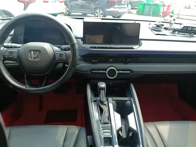 Honda Accord — Фото автомобиля 12