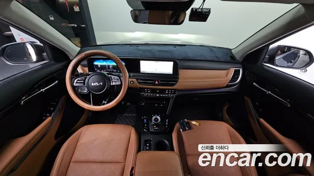 Kia Seltos New — Фото автомобиля 10
