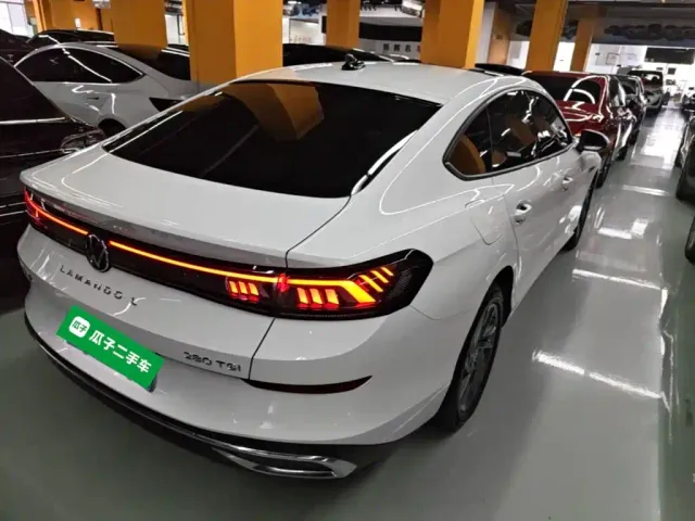 Volkswagen Lamando — Фото автомобиля 6