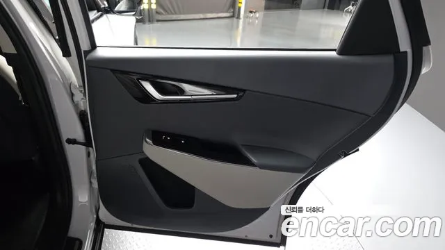 Kia EV6 — Фото автомобиля 25