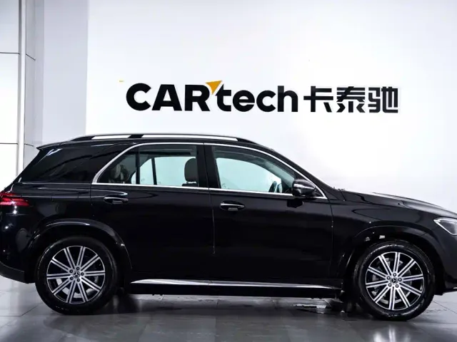 Mercedes-Benz GLE-Class — Фото автомобиля 3