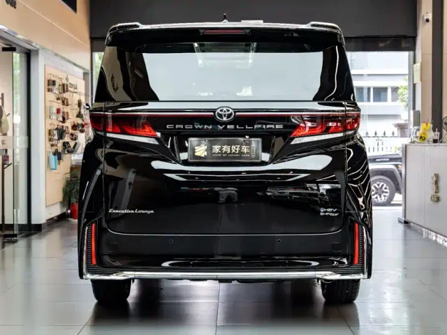 Toyota Vellfire — Фото автомобиля 5