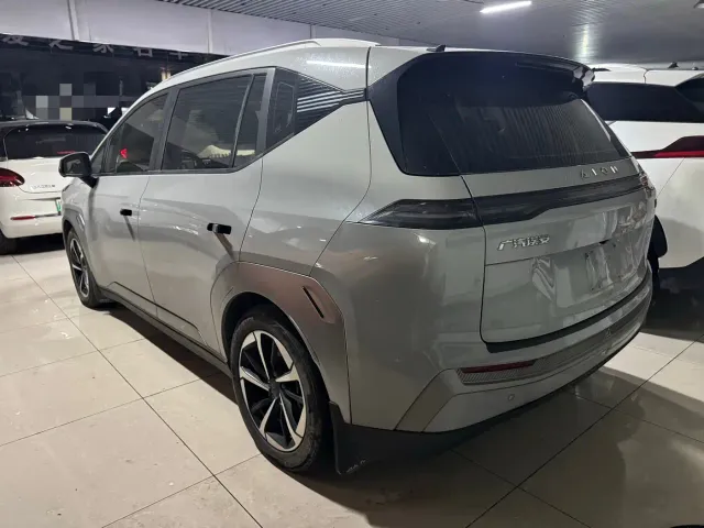 GAC Aion Y — Фото автомобиля 12