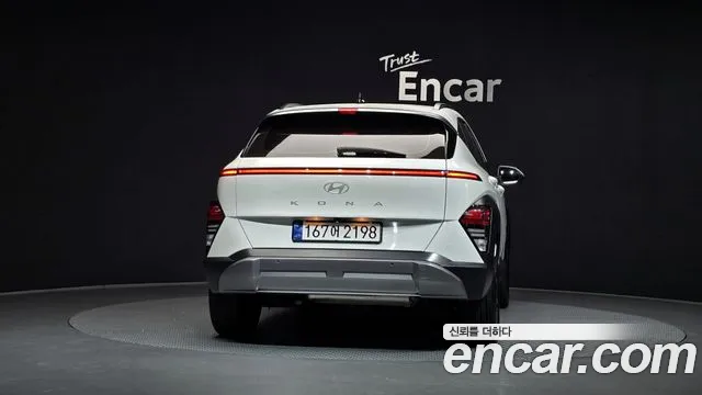 Hyundai Kona SX2 — Фото автомобиля 4