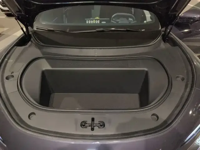 Avatr Avatr 12 2025 Ultra Pure Electric AWD — Фото автомобиля 16
