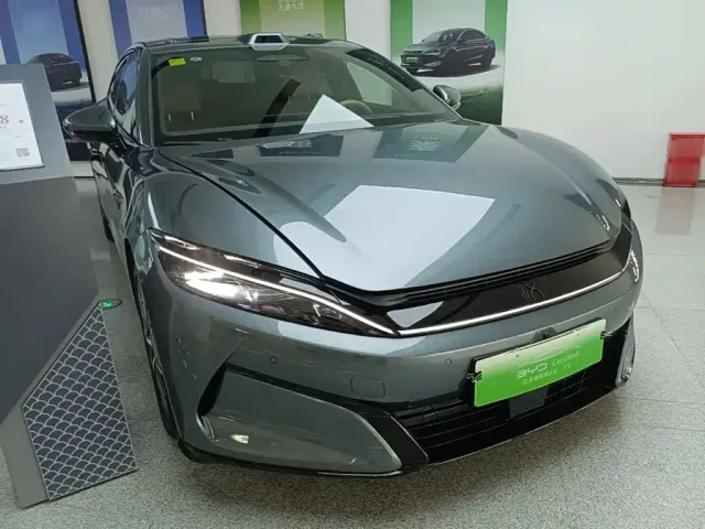 BYD Han L — Фото автомобиля 3