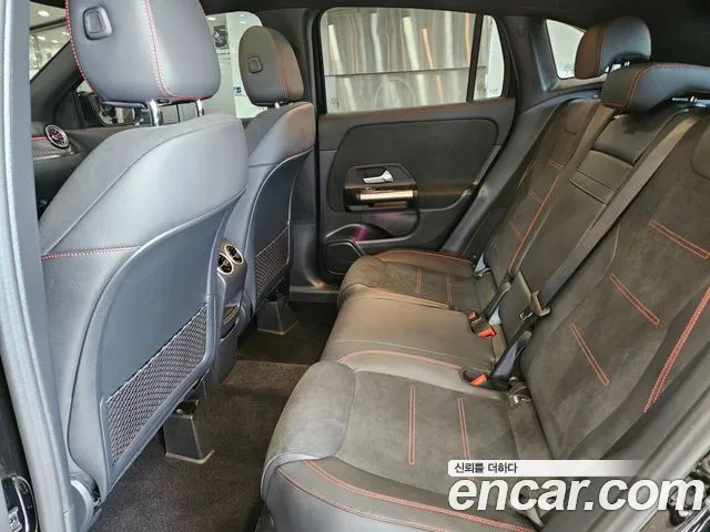 Mercedes-Benz GLA-Class H247 — Фото автомобиля 14
