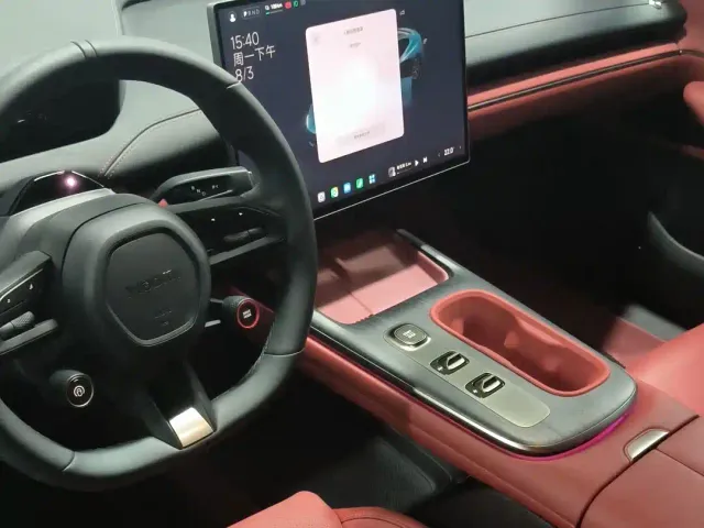 Xiaomi SU7 — Фото автомобиля 20