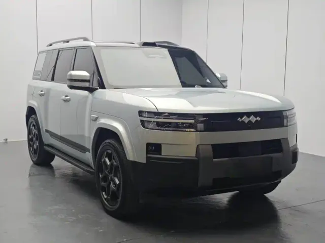 BYD FangChengBao Titanium 7 — Фото автомобиля 8