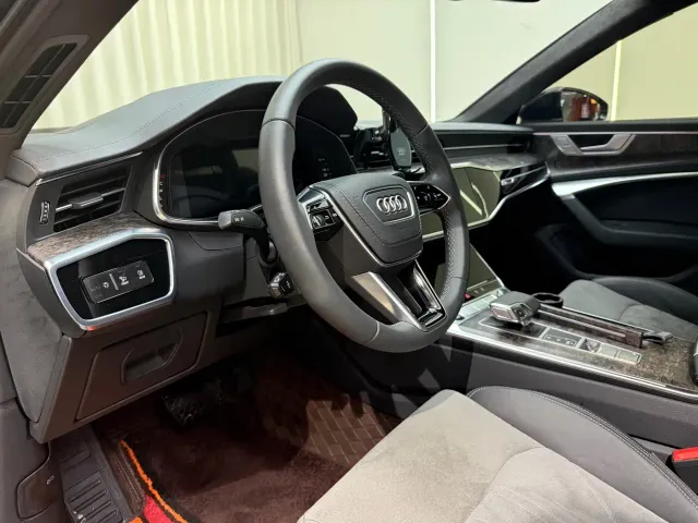Audi A6L — Фото автомобиля 13