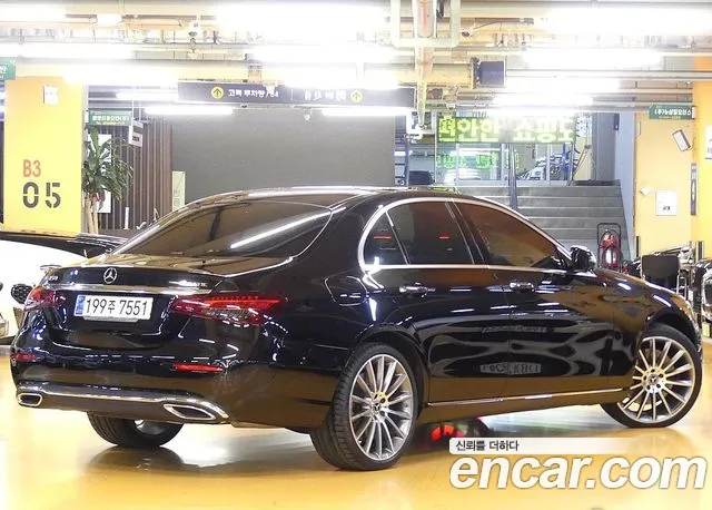 Mercedes-Benz E-Class W213 — Фото автомобиля 2