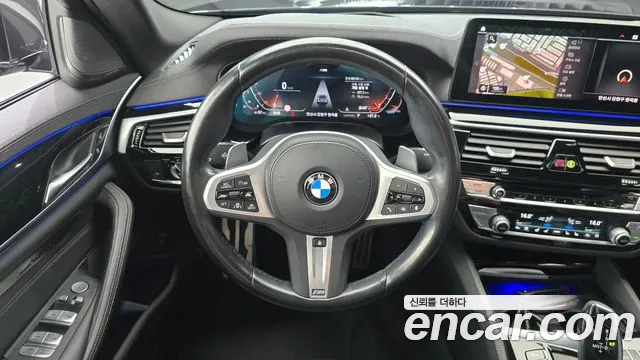 BMW 5-Series — Фото автомобиля 11