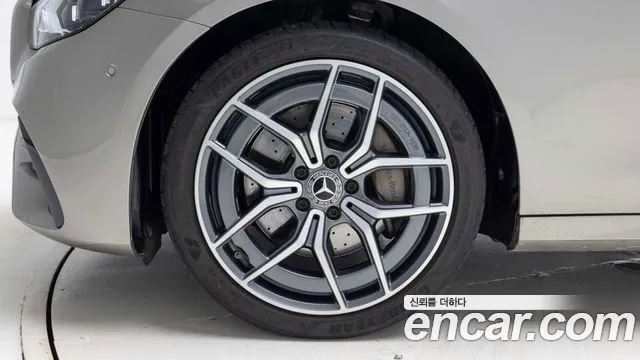 Mercedes-Benz E-Class W213 — Фото автомобиля 5