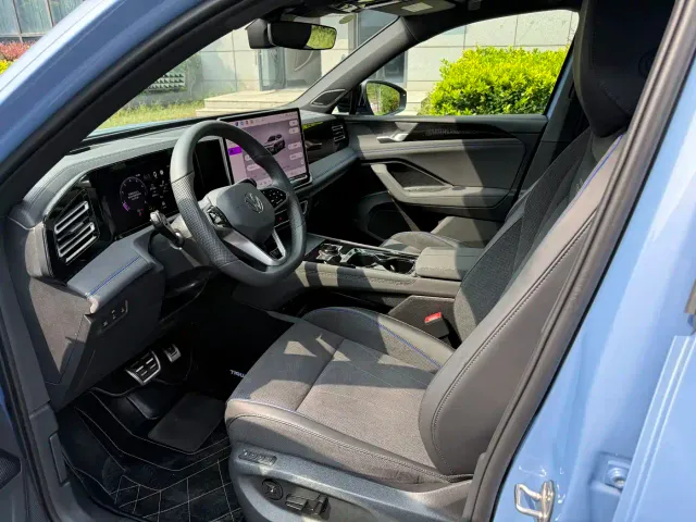 Volkswagen Tiguan L — Фото автомобиля 8