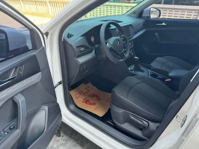 Volkswagen Tharu — Фото автомобиля 7