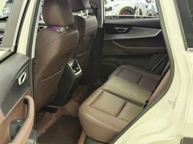 Chery Tiggo 7 — Фото автомобиля 6