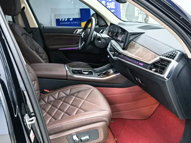 BMW X5 — Фото автомобиля 10