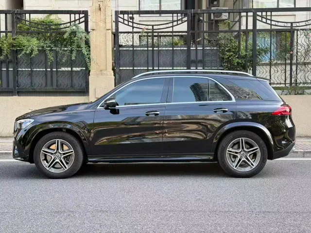 Mercedes-Benz GLE-Class — Фото автомобиля 8