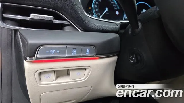 Genesis GV80 — Фото автомобиля 13