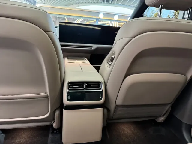 Li Auto i6 — Фото автомобиля 10