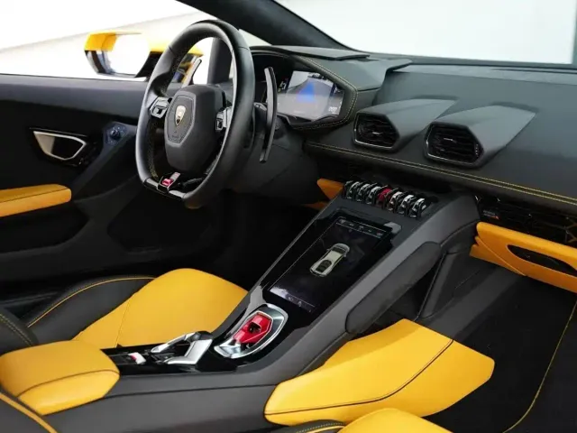 Lamborghini Huracan — Фото автомобиля 11